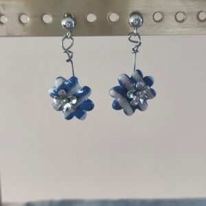 Boucle Ondine rayé suspendue