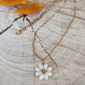 Pendentif Marguerite beige