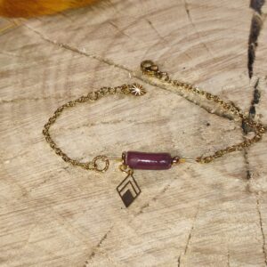 Bracelet tube prune et breloque